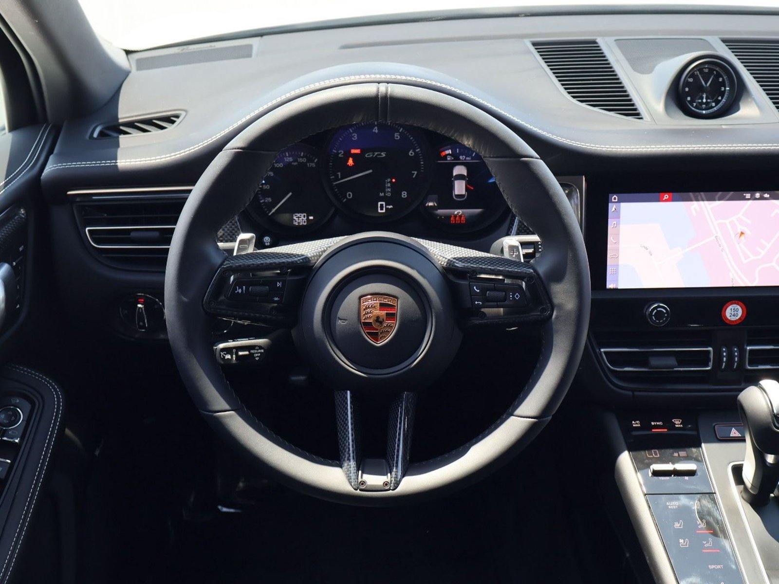 Certified 2026 Porsche Macan GTS AWD/4WD image 15