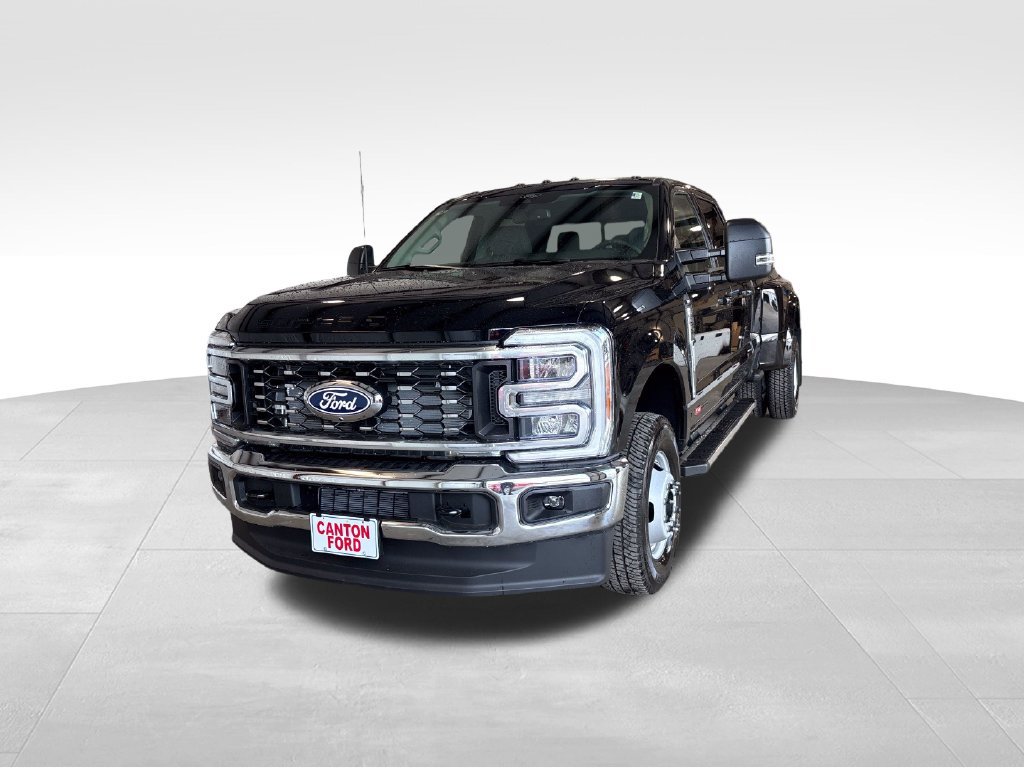 New 2027 Ford F350 XLT w/ XLT Premium Package AWD/4WD 360° Tour