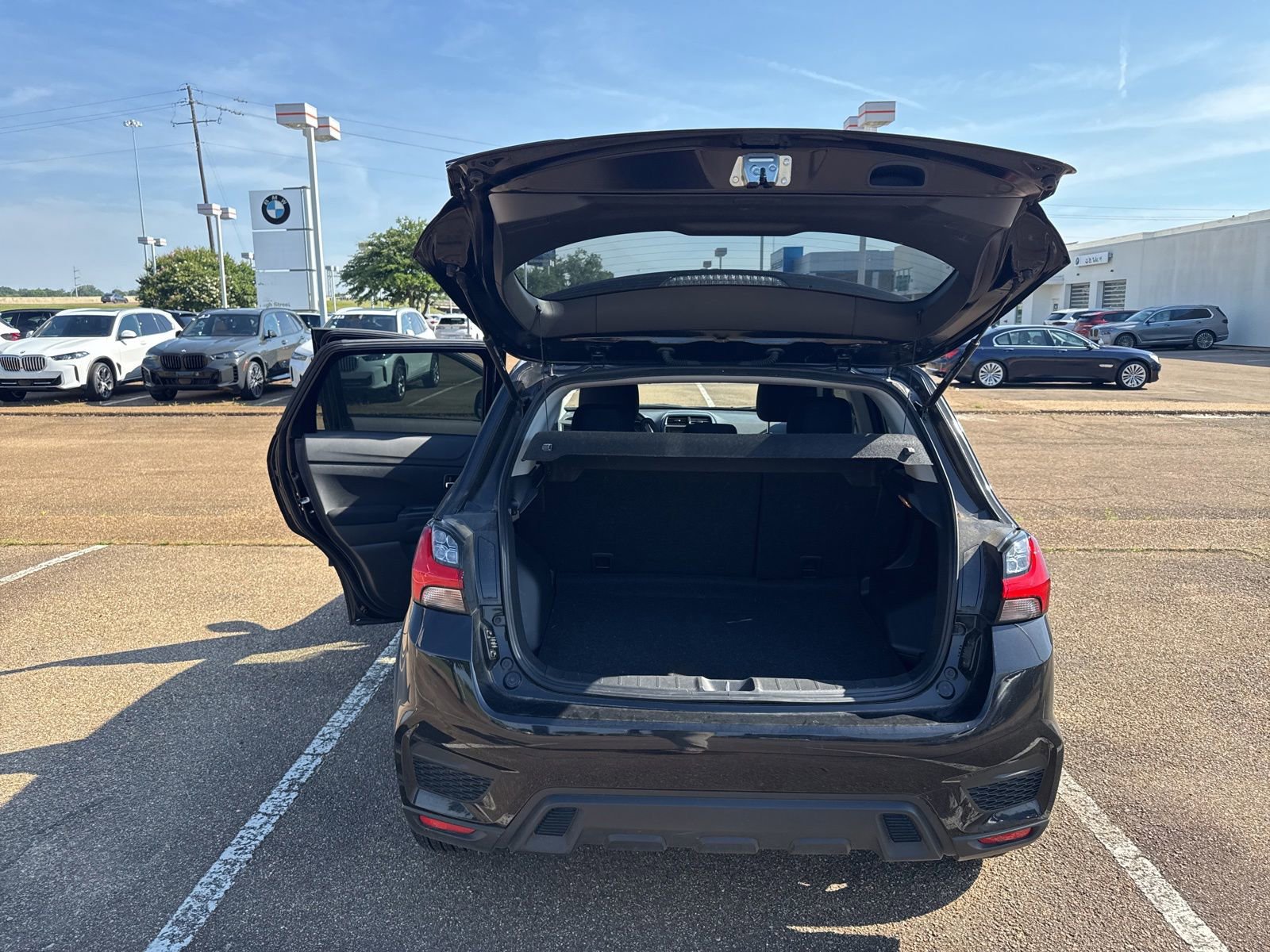Used 2022 Mitsubishi Outlander Sport LE AWD/4WD image 9
