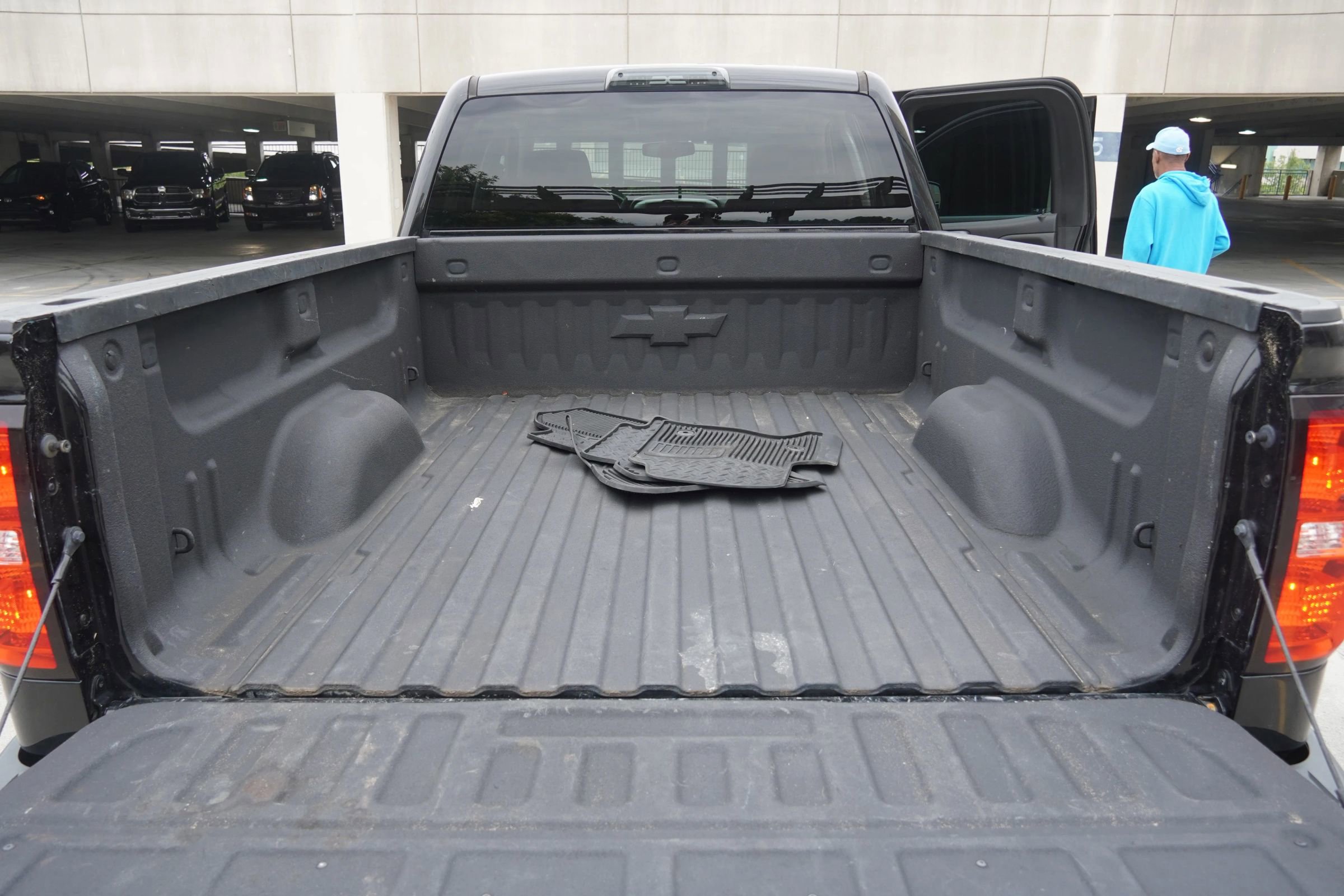 Used 2018 Chevrolet Silverado 1500 LT w/ All Star Edition image 8
