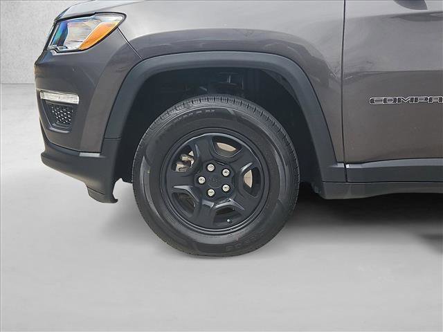 Used 2018 Jeep Compass Sport image 23