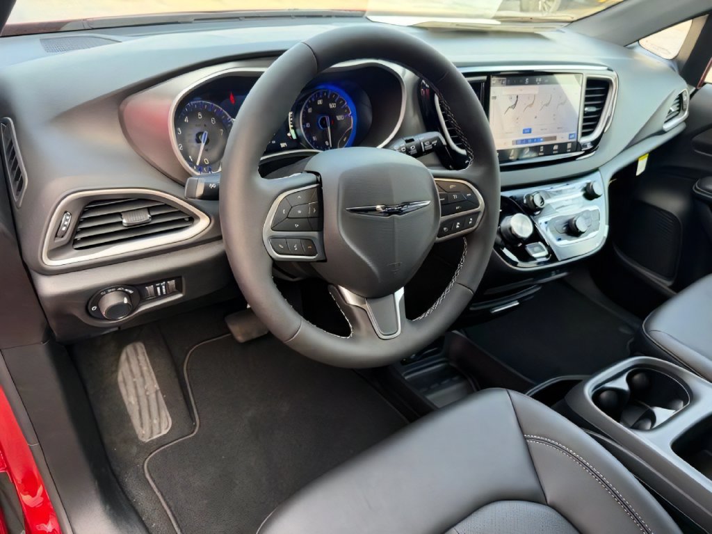 New 2026 Chrysler Voyager LX FWD image 14
