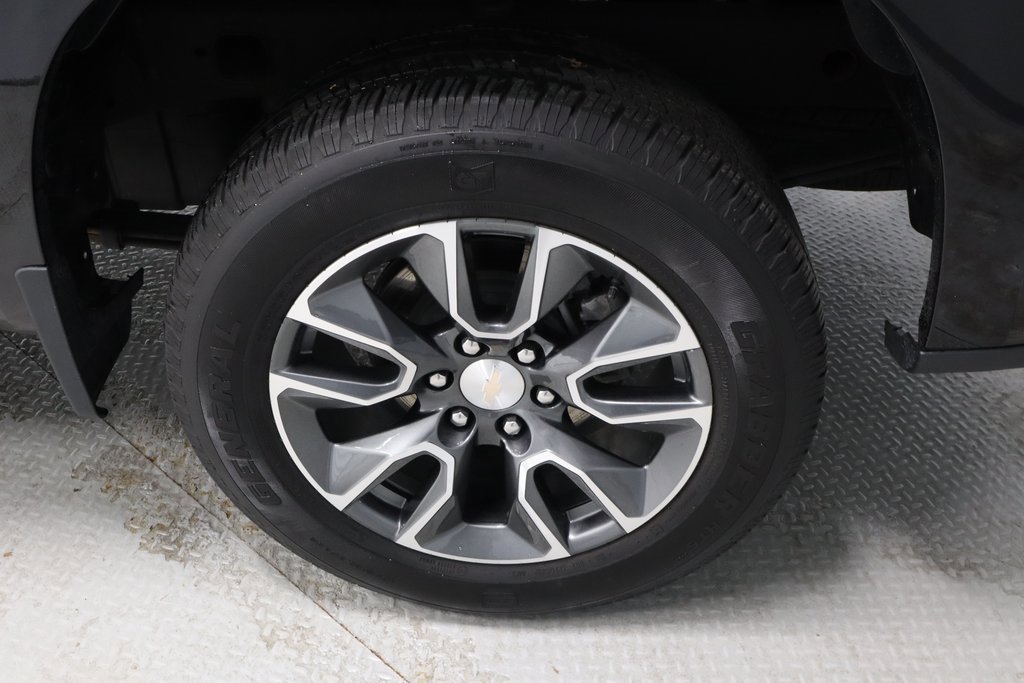 Used 2024 Chevrolet Silverado 1500 LT image 19