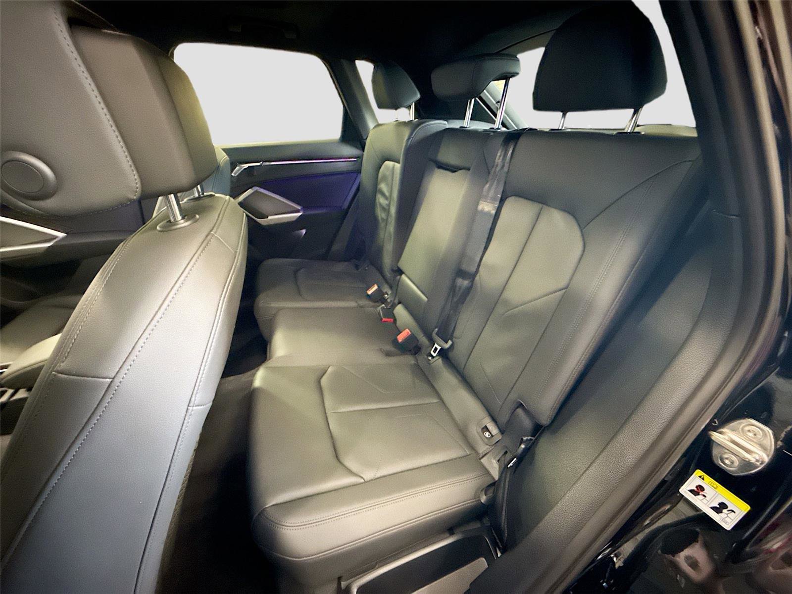 Certified 2022 Audi Q3 2.0T Premium Plus w/ Premium Plus Package AWD/4WD image 24