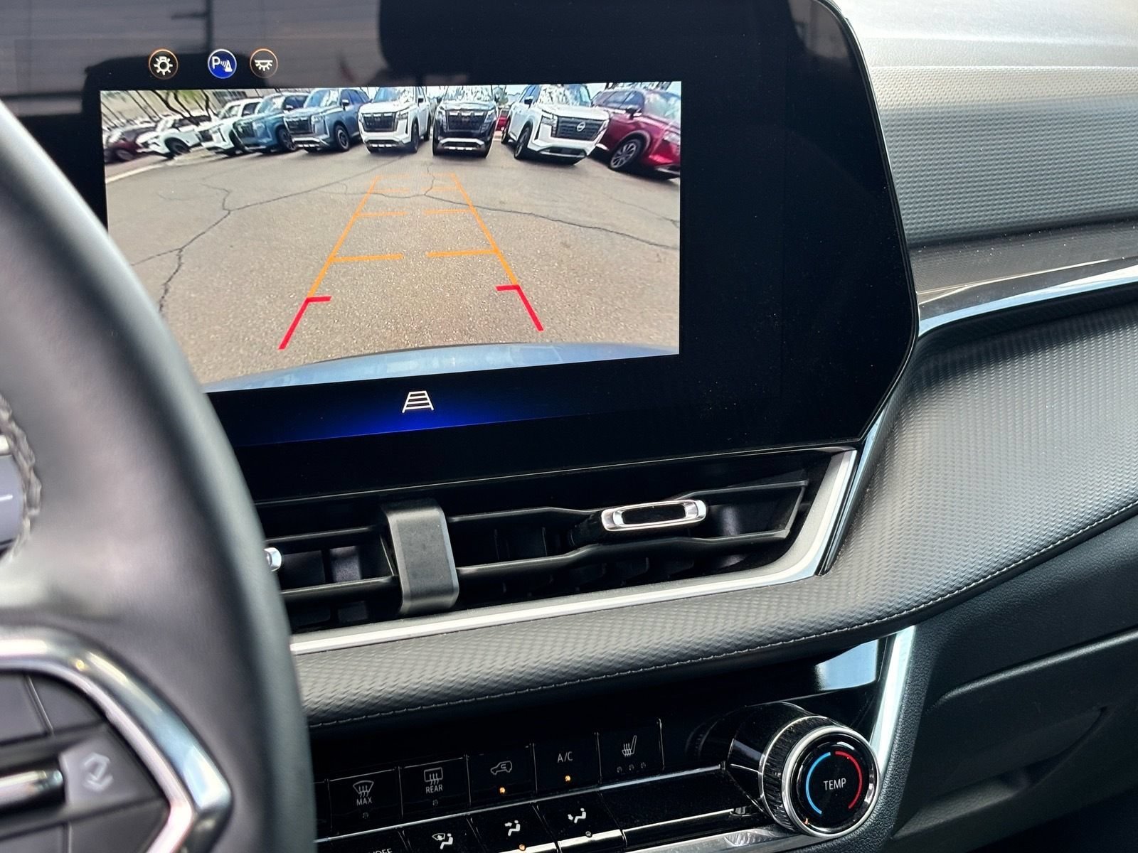 Used 2025 Chevrolet Equinox LT FWD image 25