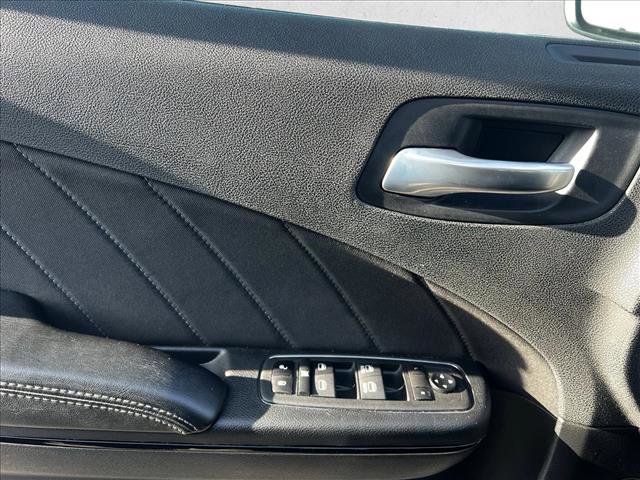 Used 2021 Dodge Charger GT w/ Blacktop Package image 11