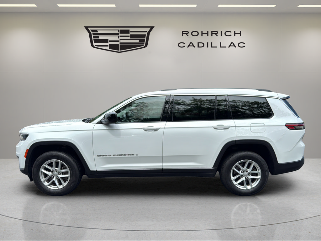 Used 2022 Jeep Grand Cherokee L Laredo w/ Luxury Tech Group I AWD/4WD image 8