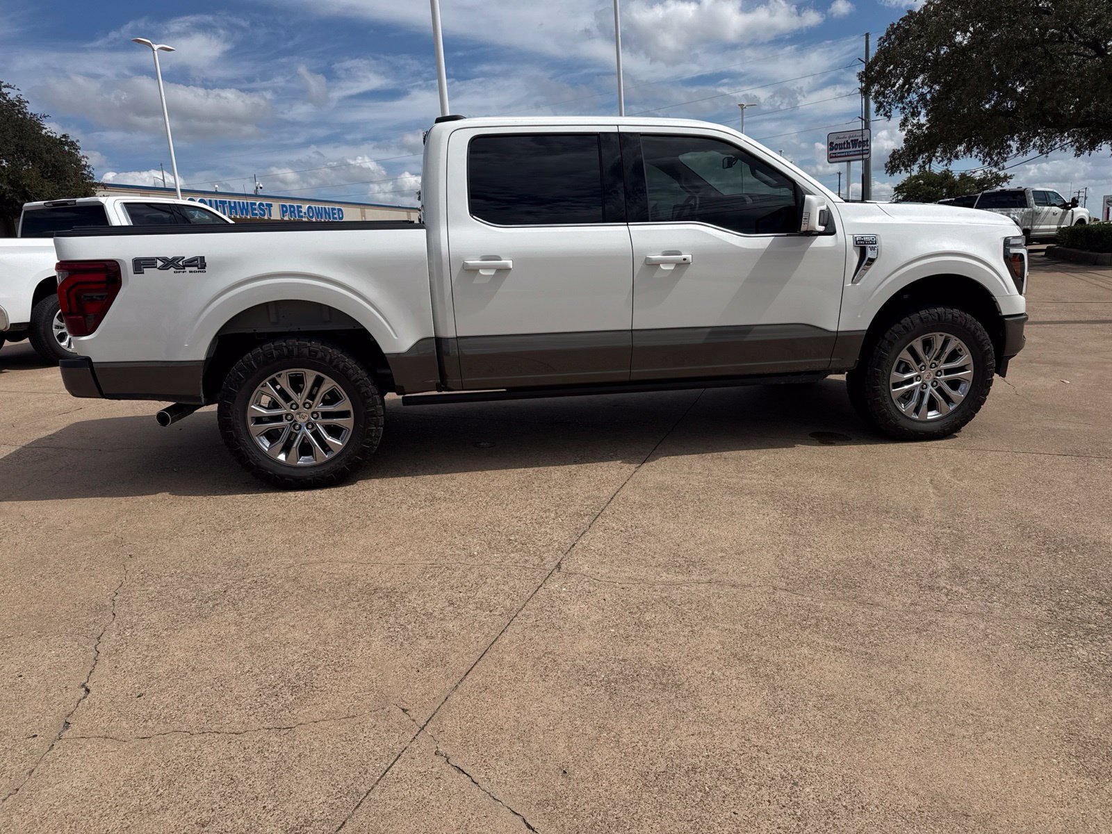 Used 2026 Ford F150 King Ranch w/ Equipment Group 601A High AWD/4WD image 8