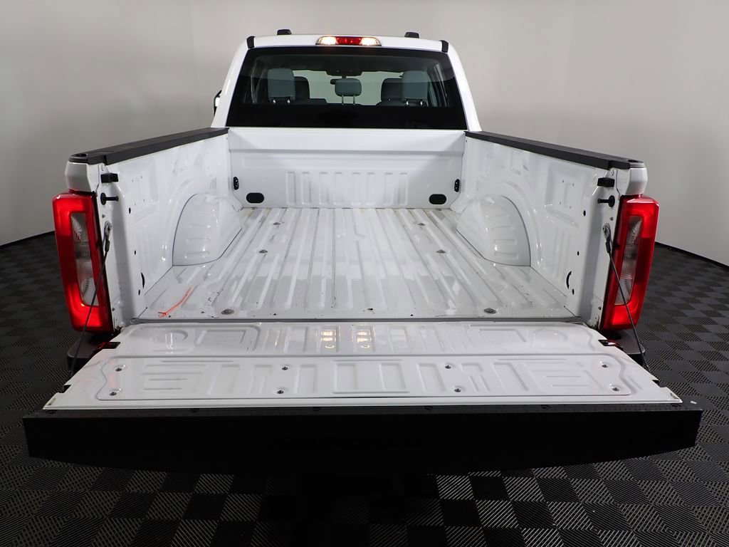 Used 2025 Ford F350 XL w/ Snow Plow Prep Package image 21