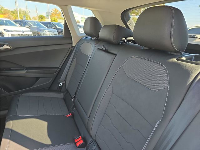 New 2026 Volkswagen Taos SE AWD/4WD image 13