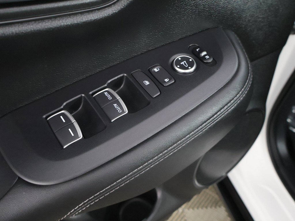 Certified 2026 Honda HR-V EX-L image 38