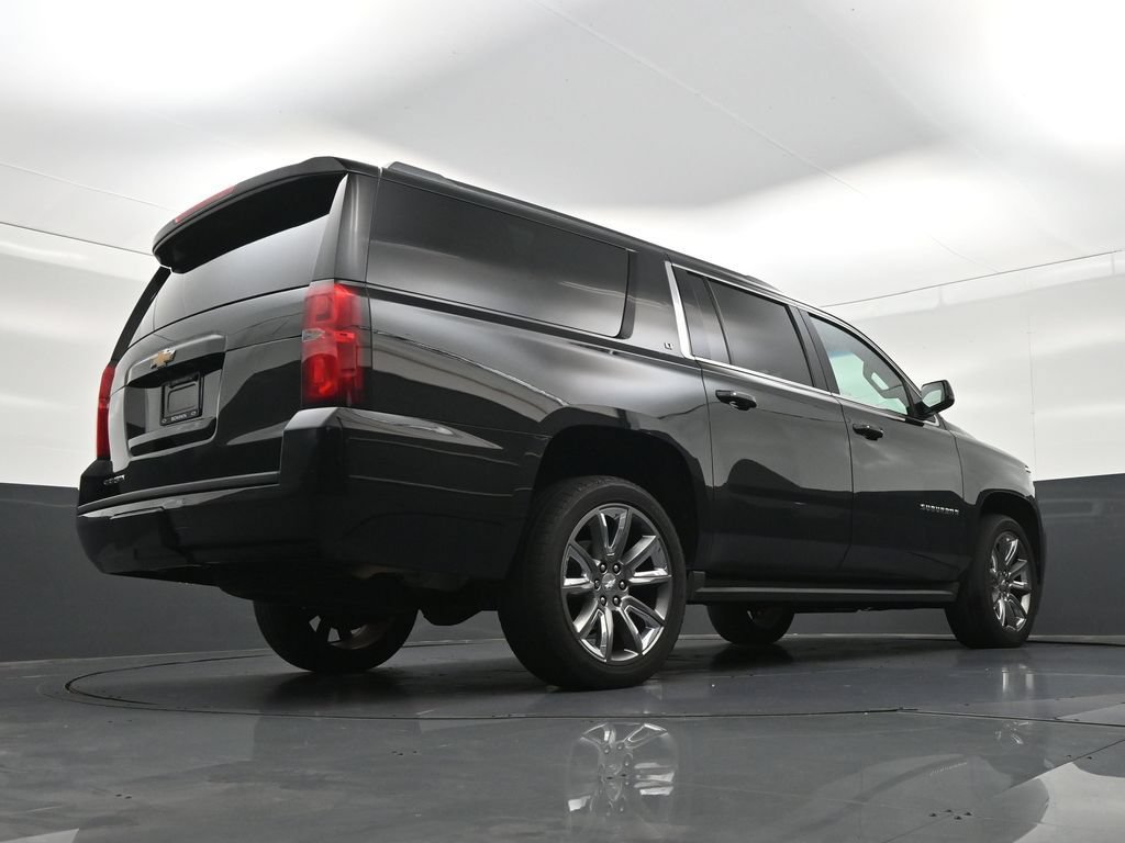 Used 2019 Chevrolet Suburban LT AWD/4WD image 27