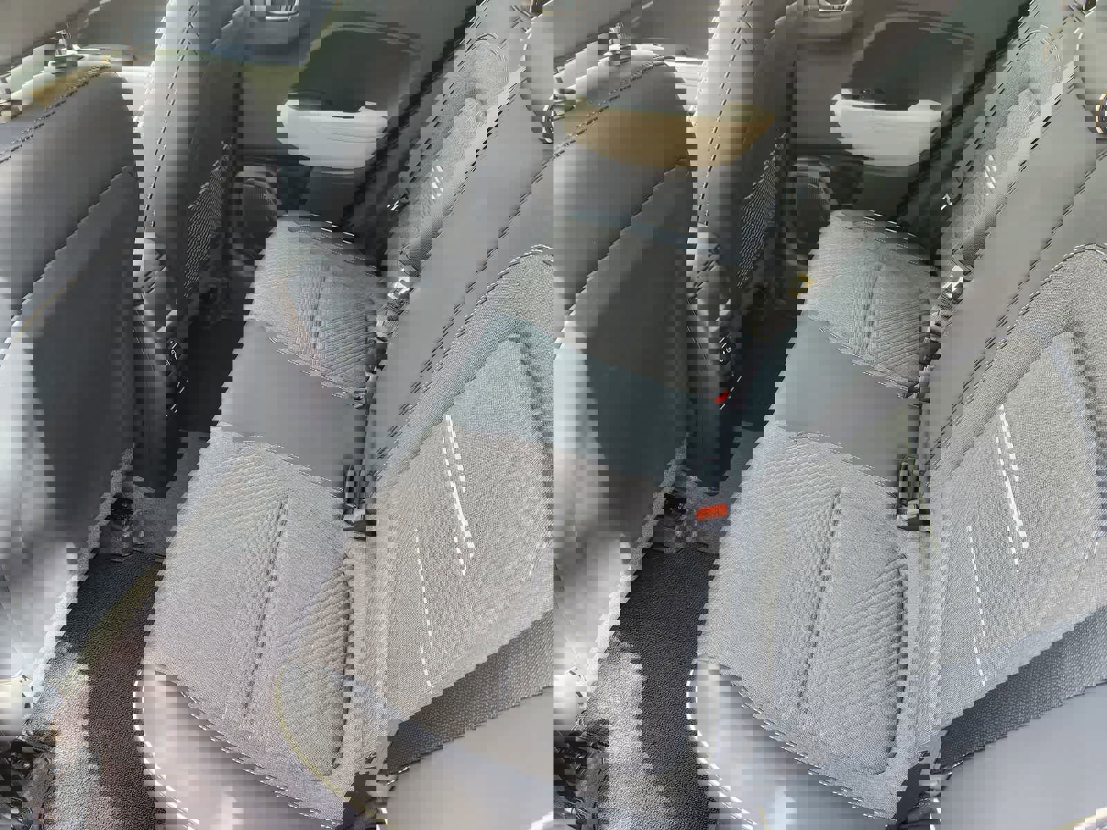 Used 2025 Hyundai Venue Limited image 27