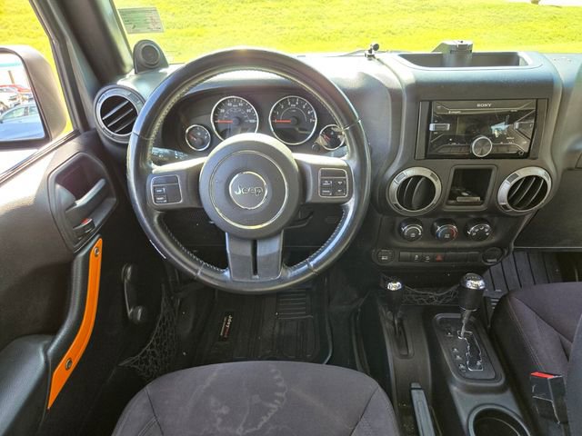 Used 2013 Jeep Wrangler Sport AWD/4WD image 15