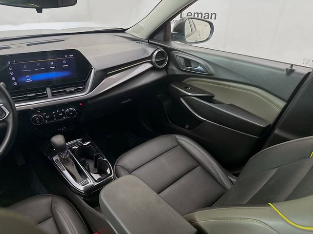 Used 2024 Chevrolet Trax ACTIV w/ Driver Confidence Package FWD image 24