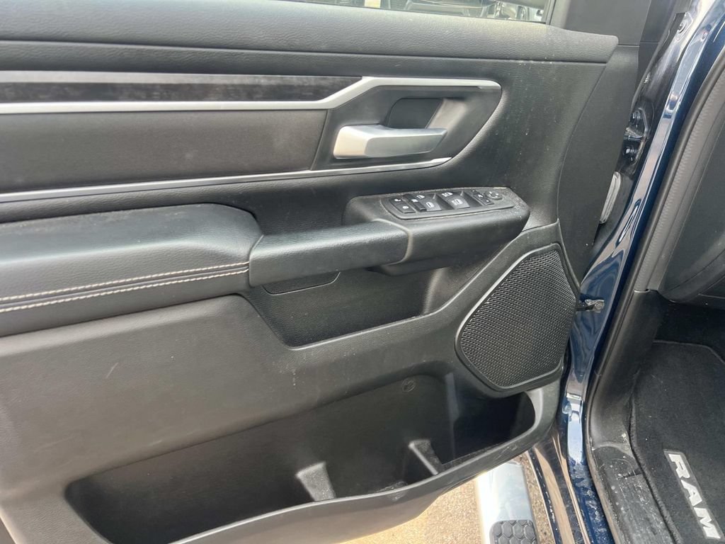 Used 2023 RAM 1500 Big Horn AWD/4WD image 14