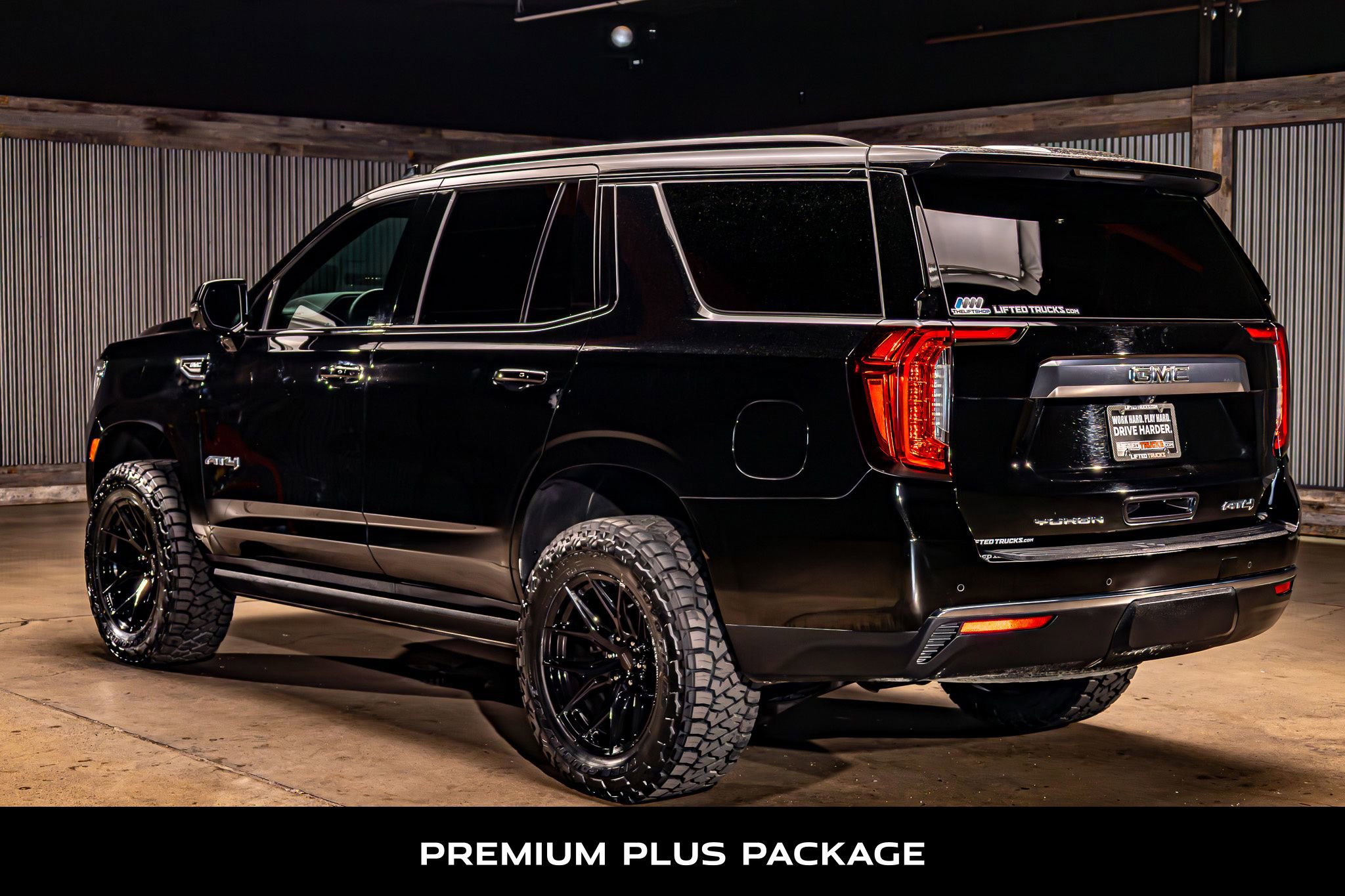 Used 2024 GMC Yukon AT4 w/ AT4 Premium Plus Package image 7