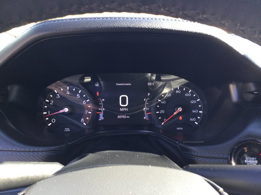 Used 2025 Jeep Compass Latitude w/ Convenience Group AWD/4WD image 16