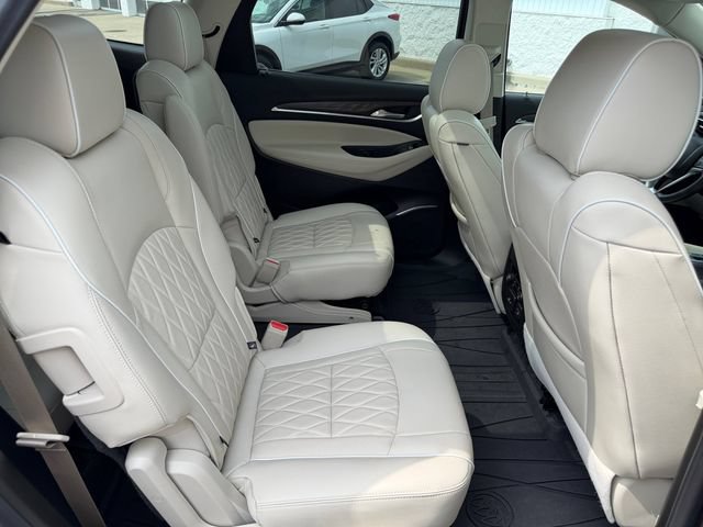 Used 2023 Buick Enclave Avenir w/ Avenir Technology Package AWD/4WD image 16