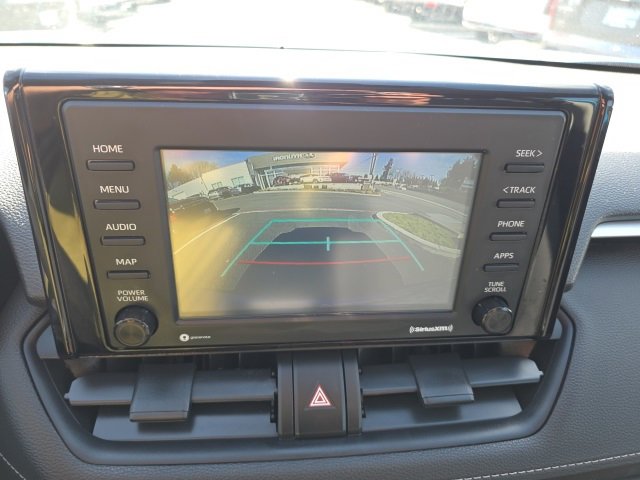 Used 2020 Toyota RAV4 LE w/ Carpet Mat Package image 18