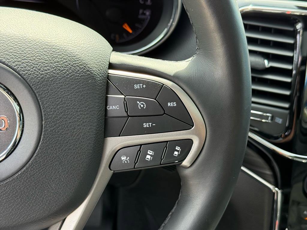 Used 2019 Jeep Grand Cherokee Limited w/ Luxury Group II image 26