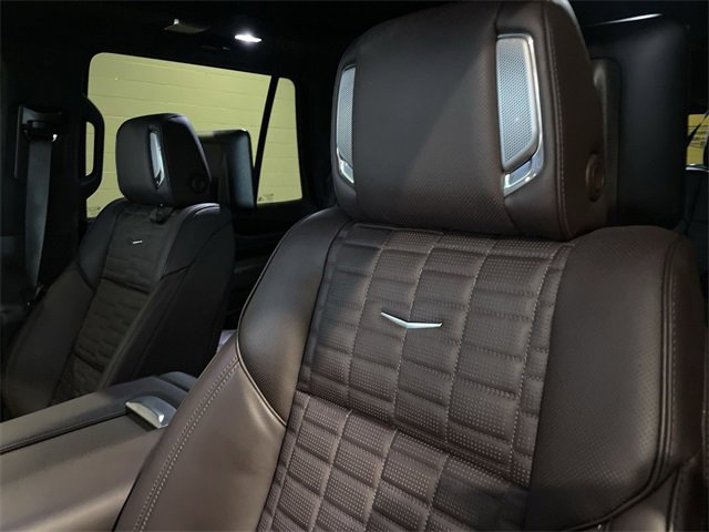 Certified 2024 Cadillac Escalade Sport Platinum w/ LPO, ONYX Package image 20