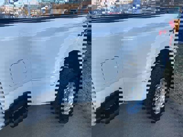 Used 2025 Ford F450 Platinum w/ FX4 Off-Road Package image 8