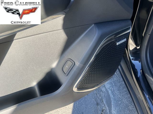 Used 2025 GMC Acadia Elevation image 23