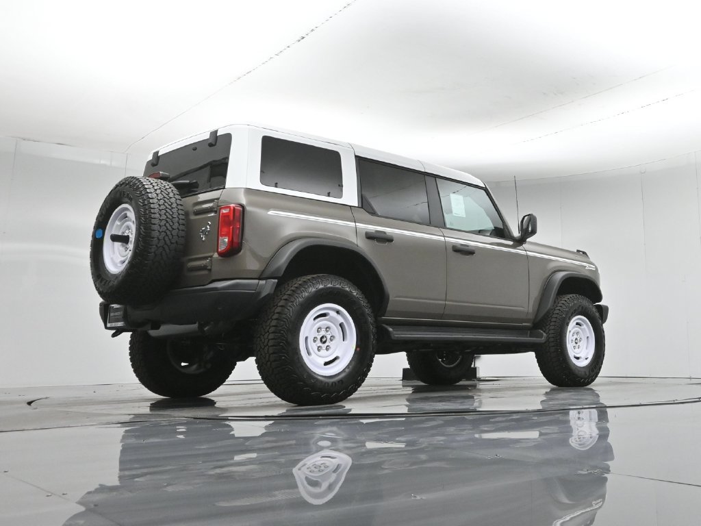 New 2026 Ford Bronco Heritage Edition AWD/4WD image 43