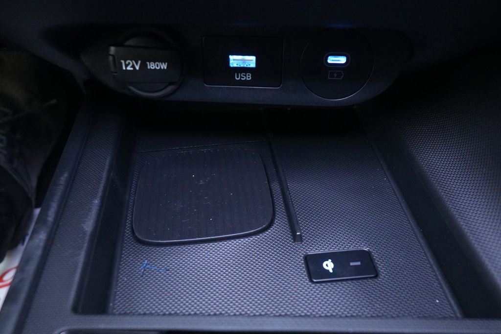 New 2026 Hyundai Elantra Sport image 28