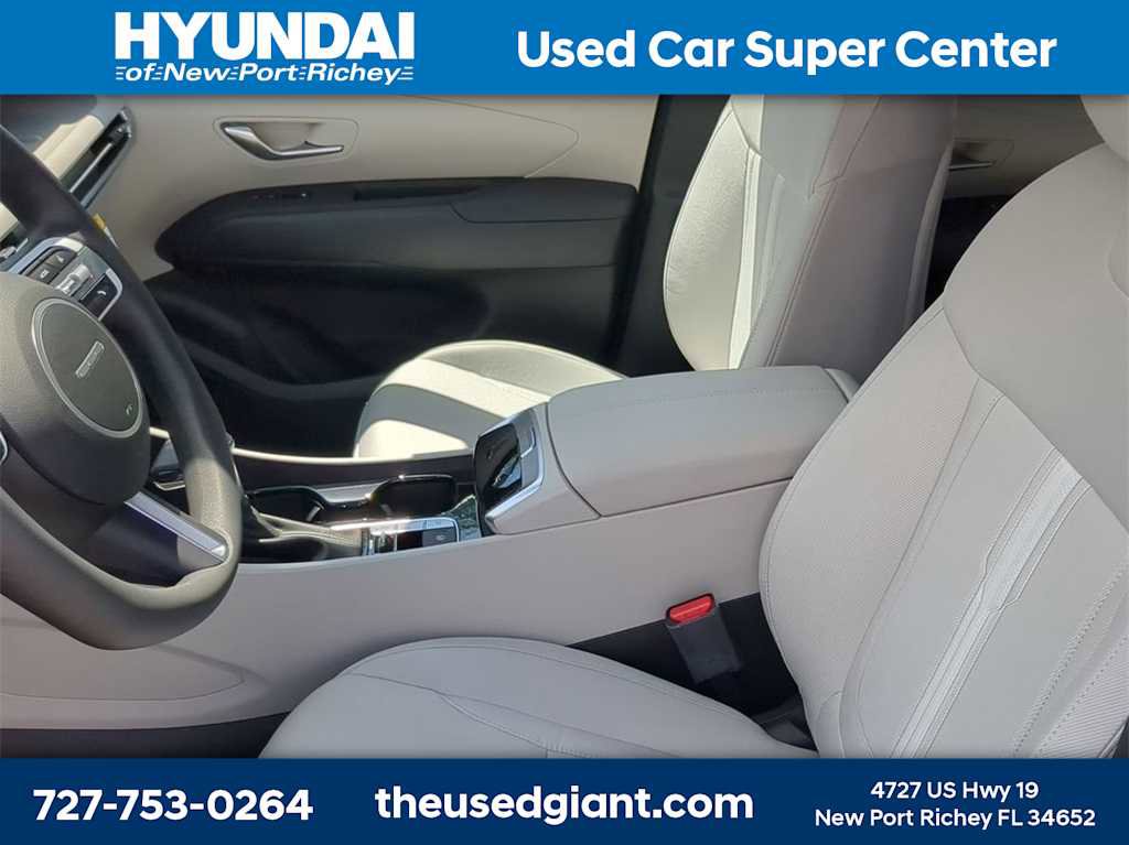 New 2026 Hyundai Tucson SEL image 17