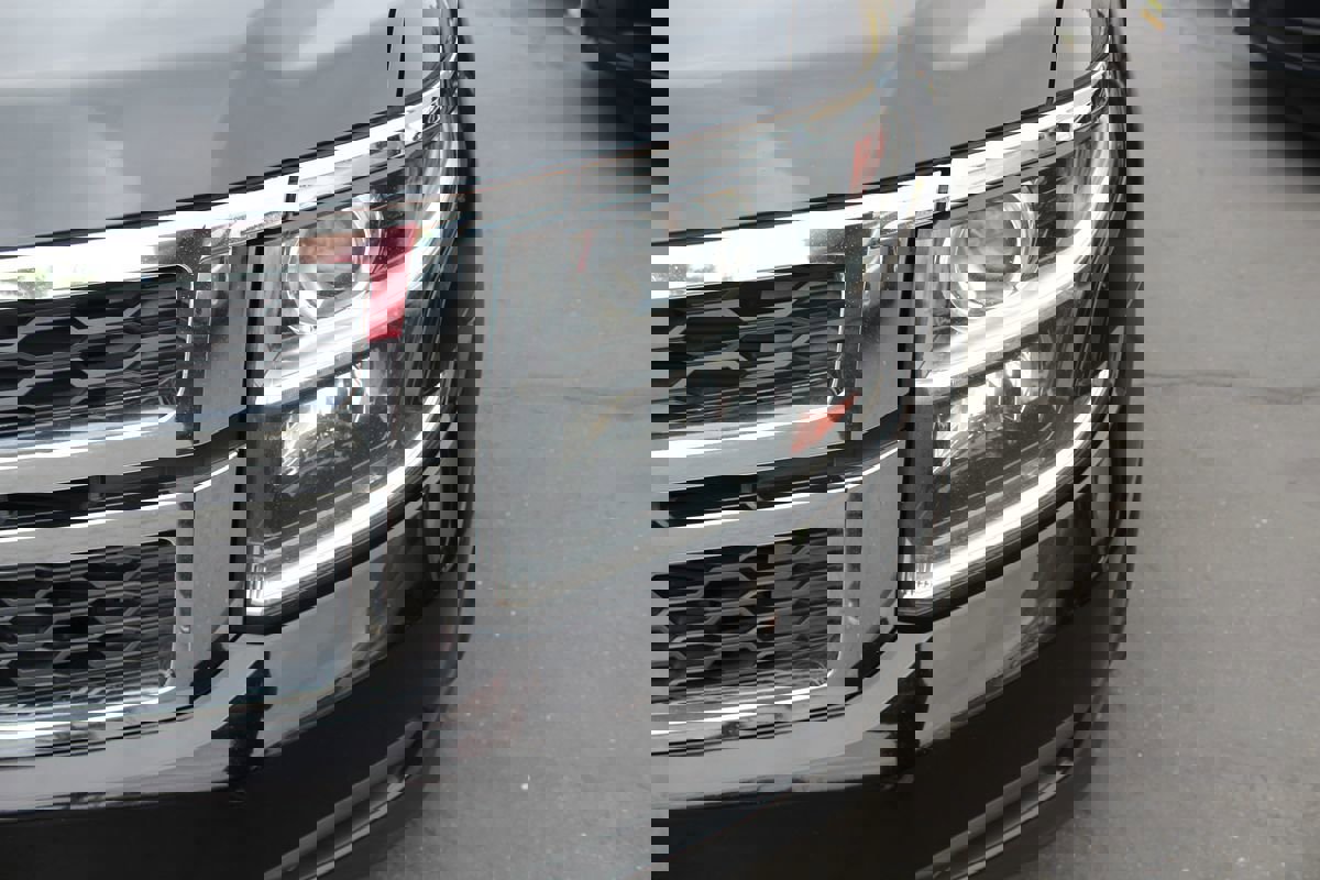 Used 2018 Chevrolet Tahoe LT AWD/4WD image 10