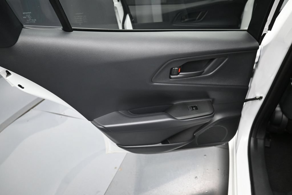 Certified 2024 Toyota Prius Prime FWD image 26
