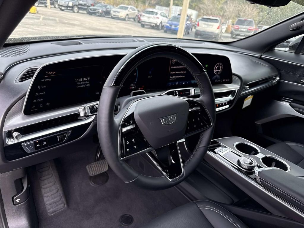 Certified 2024 Cadillac Lyriq Sport image 33