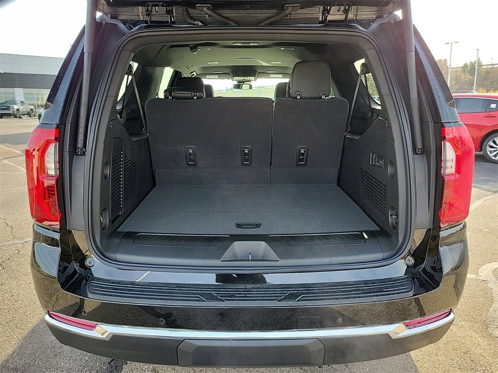 New 2026 GMC Yukon XL Elevation image 7