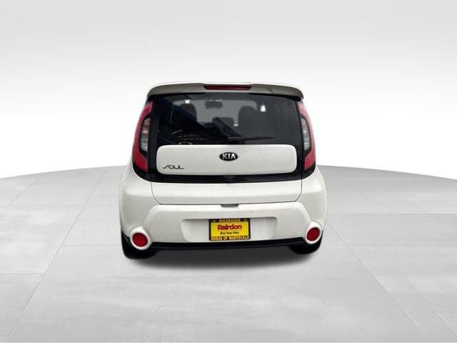 Used 2014 Kia Soul ! image 6