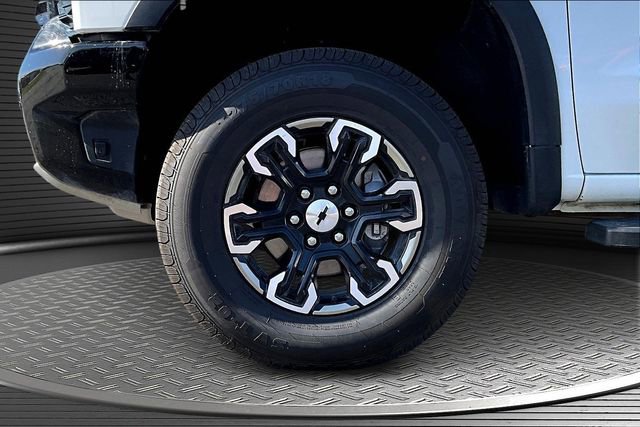 Used 2024 Chevrolet Silverado 1500 ZR2 AWD/4WD image 34