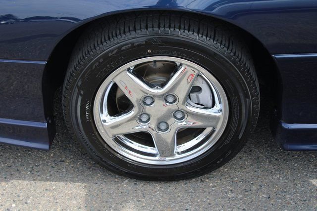 Used 1998 Chevrolet Camaro Z28 w/ Sport Appearance Pkg image 29