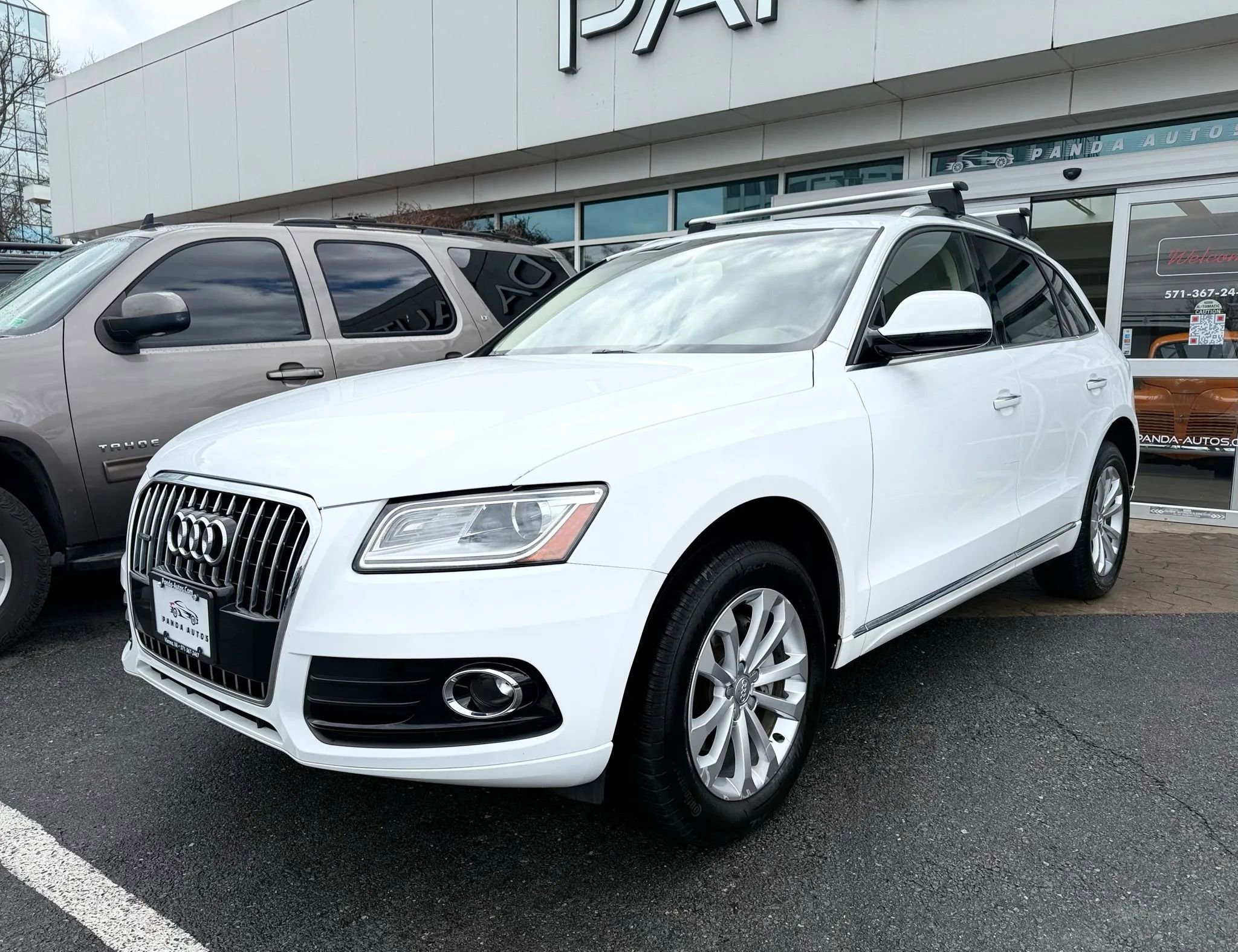 Used 2017 Audi Q5 2.0T Premium w/ Audi MMI Navigation Plus AWD/4WD image 3