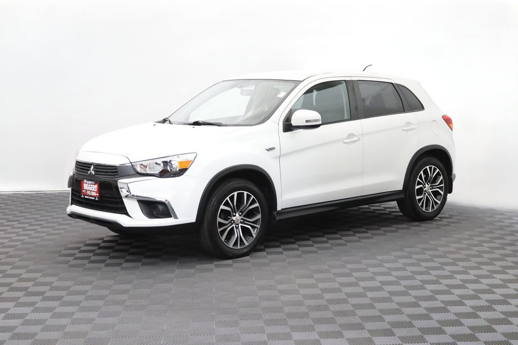 Used 2016 Mitsubishi Outlander Sport ES AWD/4WD image 3