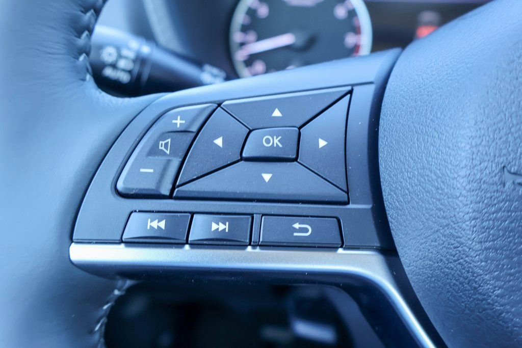 New 2025 Nissan Sentra SV w/ All-Weather Package image 10