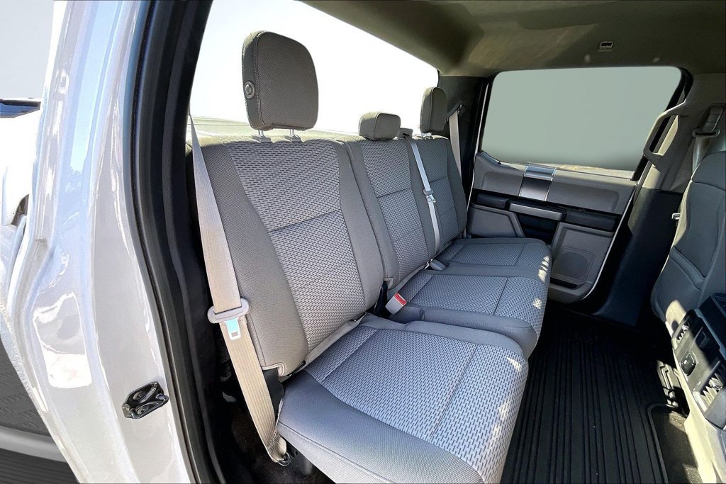 Used 2018 Ford F150 XLT w/ Equipment Group 302A Luxury AWD/4WD image 26