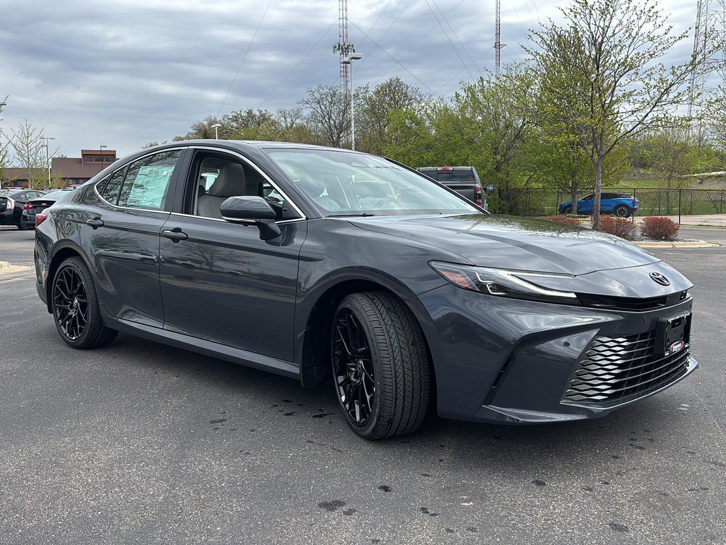 New 2026 Toyota Camry XLE AWD/4WD image 5