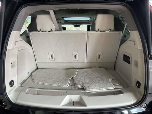 Used 2025 Cadillac Escalade Sport Platinum image 11