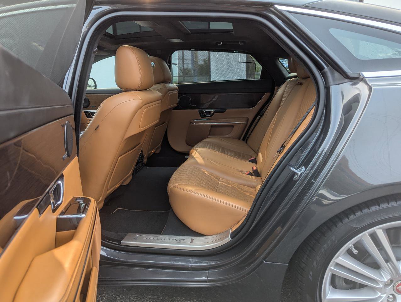 Used 2017 Jaguar XJ L Supercharged image 48