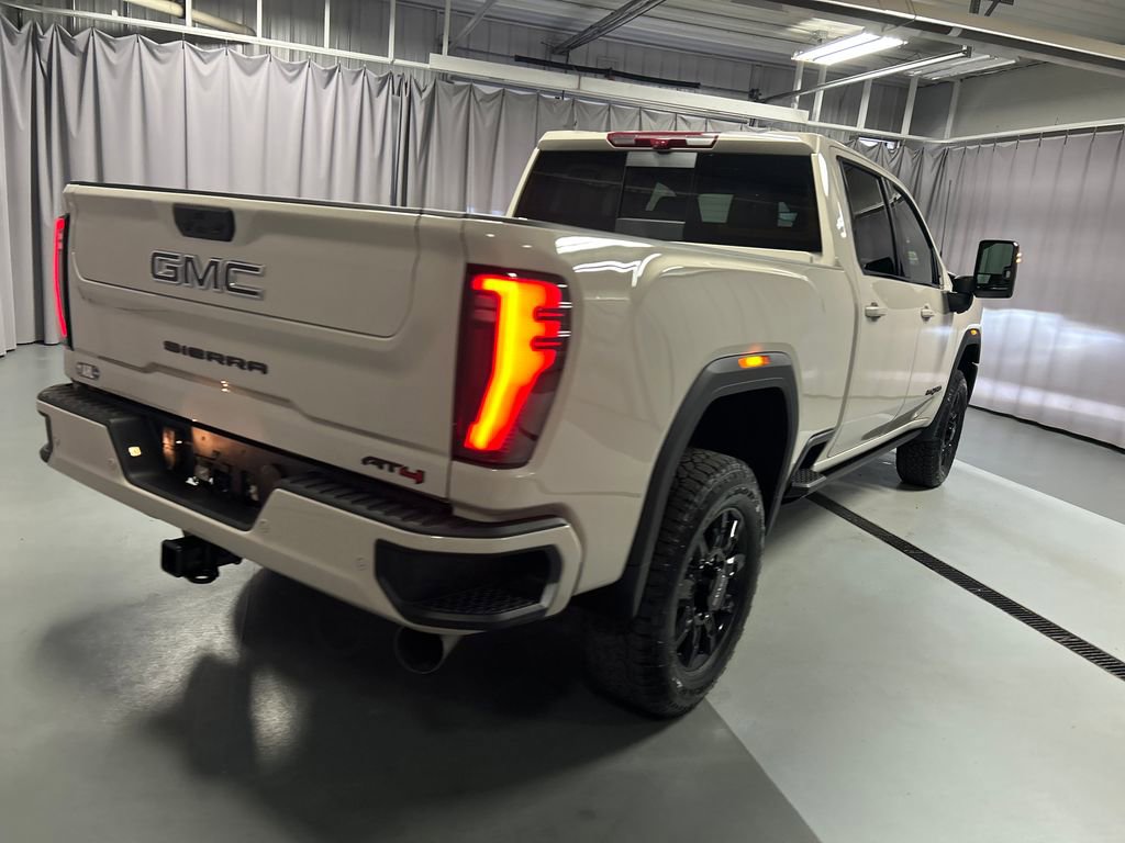 New 2026 GMC Sierra 2500 AT4 w/ AT4 Premium Plus Package AWD/4WD image 7