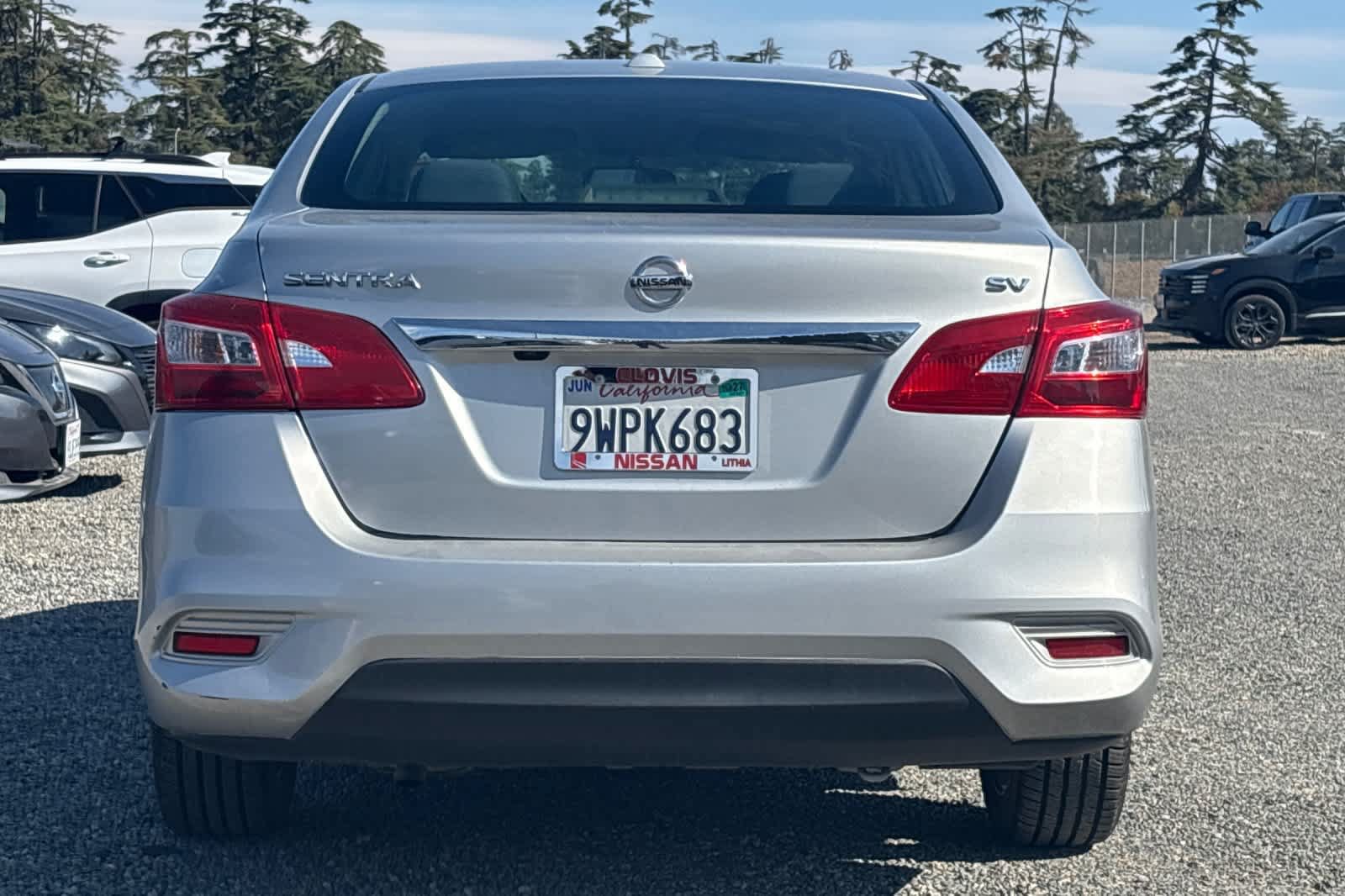 Used 2019 Nissan Sentra SV FWD image 7