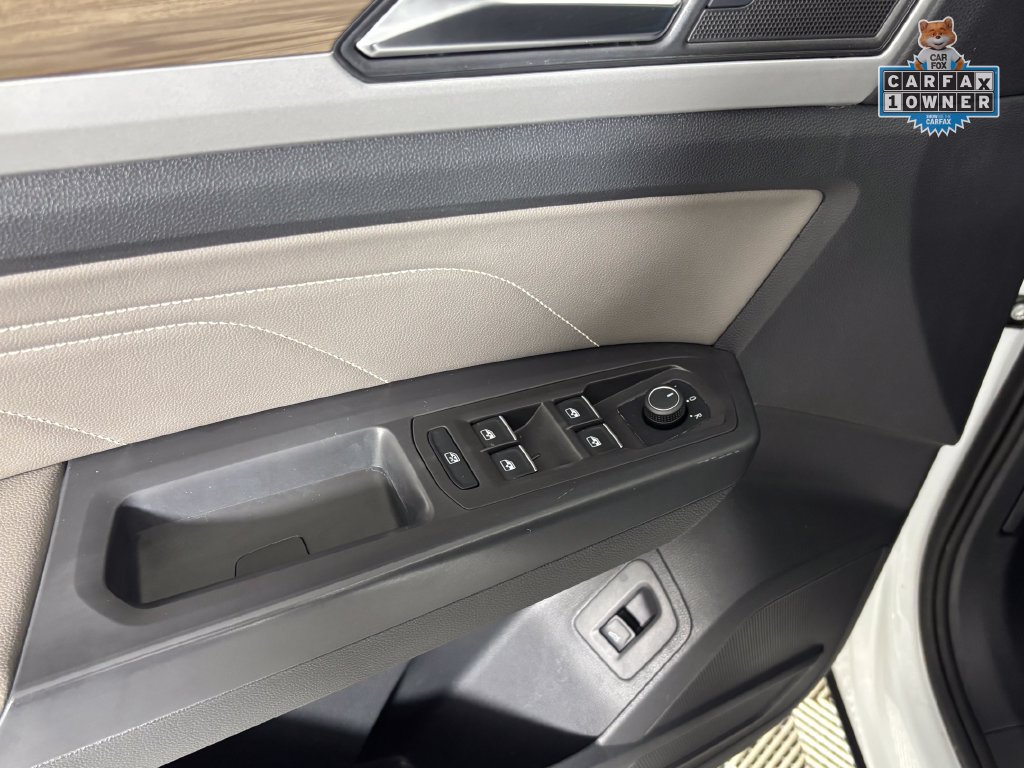 Used 2023 Volkswagen Atlas SEL AWD/4WD image 15