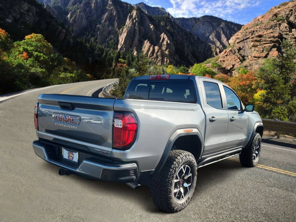Used 2023 GMC Canyon AT4X AWD/4WD image 3