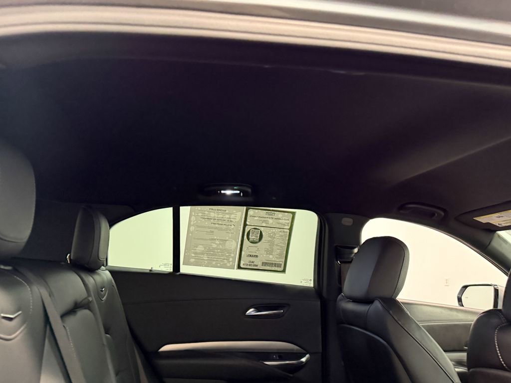 Used 2023 Cadillac XT4 Premium Luxury image 69
